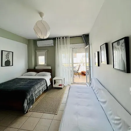 Konstantina's Studio Skg شقة سالونيك